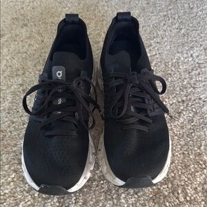 On Running Womens Cloudswift 3 Black sz 7 running shoes